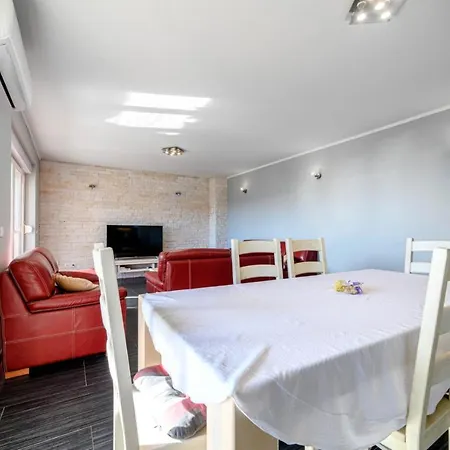 Oto * ז'אבוריץ'